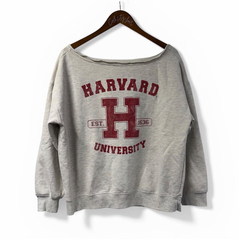 Harvard University Sweatshirt Medium Pullover Lounge Comfy Casual Ivy League